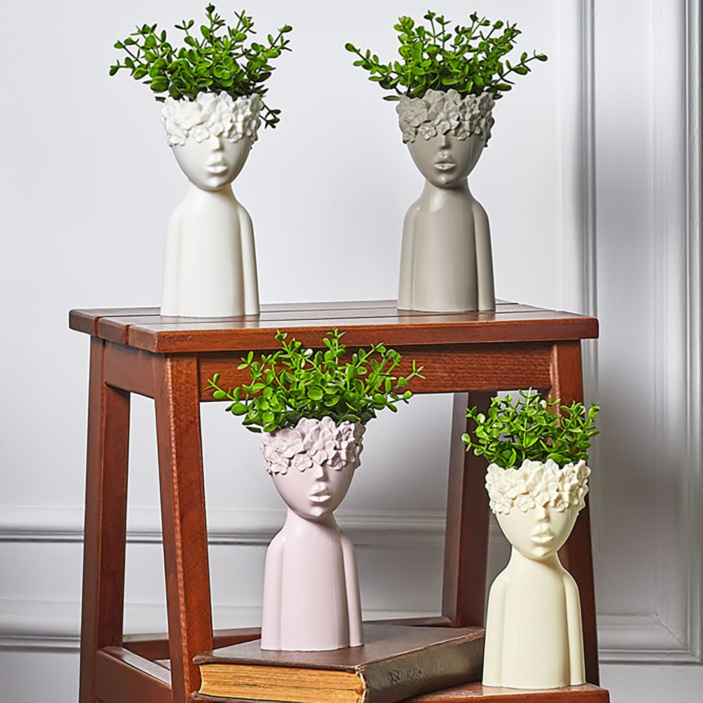 Διακοσμητική Γλάστρα Ανθρωπάκι με Άνθος 22x9cm Homie 423008